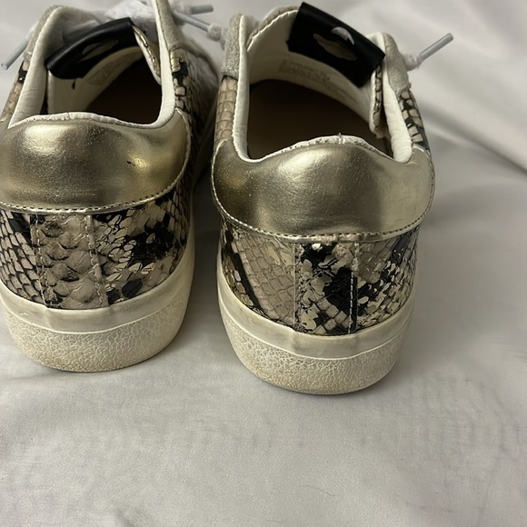 STEVE MADDEN RE-BOOTED PHILOSOPHY GOLD SNAKE - Picture 5 of 6